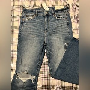 American Eagle Super Hi-Rise Flare: X-Short